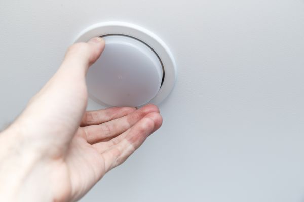 Cost of Ceiling Light Bulb Replacement in Albany
