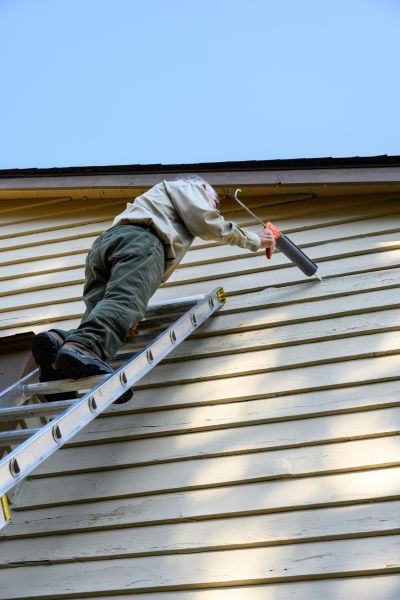 Cost of Exterior Caulking in Albany